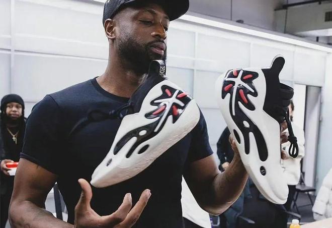 迪亚巴特半场神勇表现（迪亚巴特半场大放异彩）