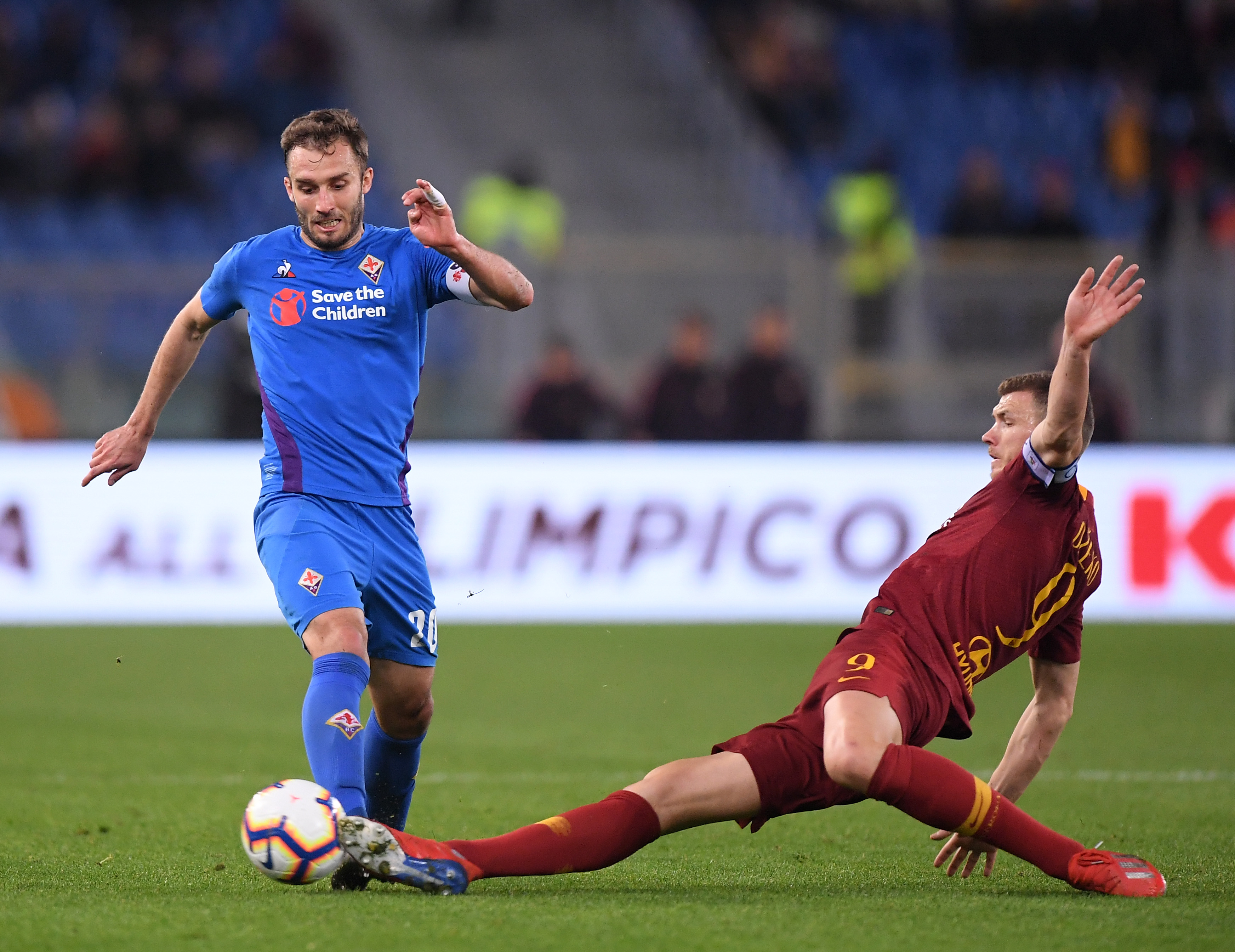 刘越：申花进攻变化少，斯卢茨基用人容易陷入“恶性循环”（刘越：申花进攻手段单一，斯卢茨基用人或陷入恶性循环）