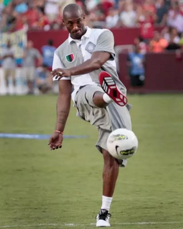 交锋5次3负仅入1球，贝尔：遇到过的最难缠的后卫是理查兹（5战3负仅1球！贝尔点名生涯最难对付的后卫：理查兹）