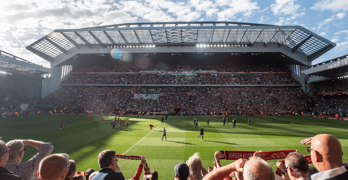 欧冠积分榜分析：各队晋级形势紧张,（欧冠积分榜解读：出线之争白热化）