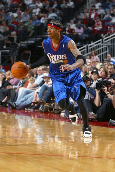 卢伟：球队存在外援球权分配问题，还需再研究如何搭配（卢伟：外援球权分配有问题，搭配方案仍需进一步研究）