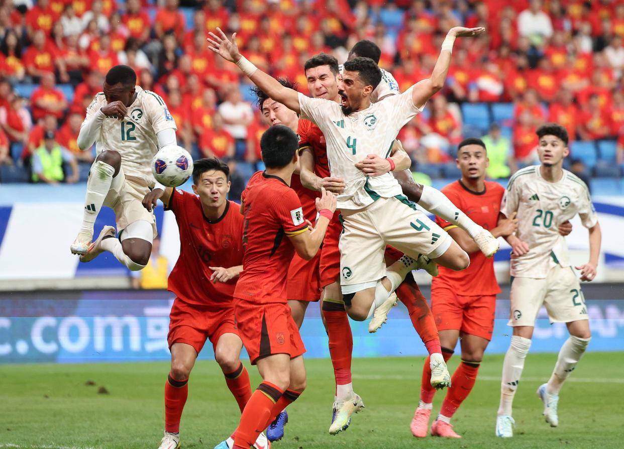 常州市长：常州队曾战平苏超冠军，让大家看到常州的拼搏坚韧（常州市长：常州队曾逼平苏超冠军，展现常州的拼搏与韧性）