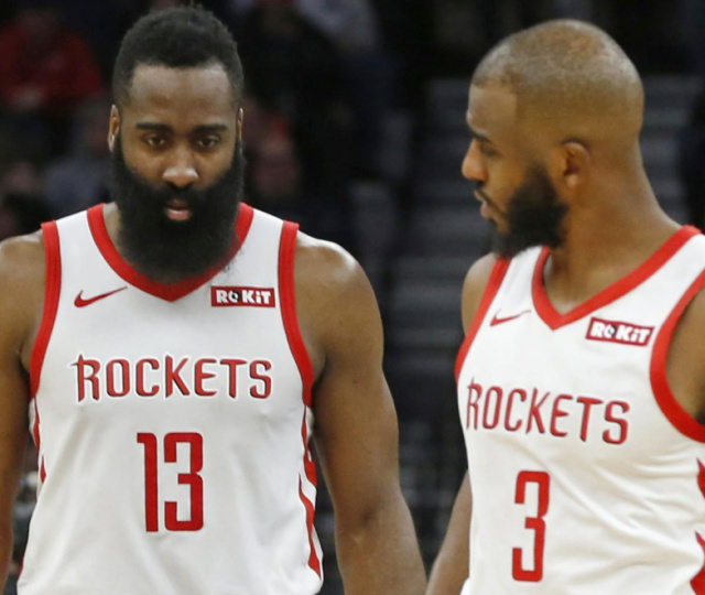 广厦男篮末节逆转战胜北京（广厦男篮末节发力逆转击败北京）