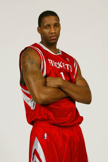 张庆鹏：沈梓捷缺席影响大，想办法弥补篮板球和速度优势（张庆鹏谈沈梓捷缺阵：影响显著，球队需设法补强篮板与速度）