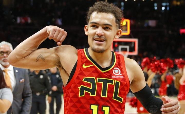 状态出色！阿努诺比继续单打 撤步接上下步斜身抛投2+1！（状态爆棚！阿努诺比连续单打，撤步衔接上下步斜身抛投打成2+1！）