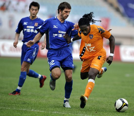 瓜帅怒斥：年纪大了，球员们竟然不尊重我！（瓜迪奥拉发火：我老了，球员竟不尊重我！）