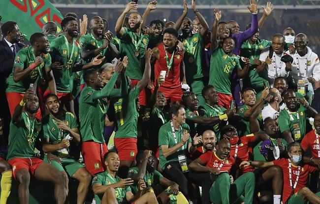 邮报：小将塞古-科内已经重返赛场，和多古用同一个私人教练（邮报：塞古-科内已重返赛场，与多古共用同一位私人教练）