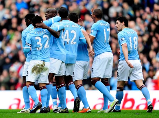 米体：锋线成米兰冬窗补强首选，齐尔克泽伊卡尔迪在列（米兰体育报：冬窗优先补强锋线，齐尔克泽与伊卡尔迪在列）