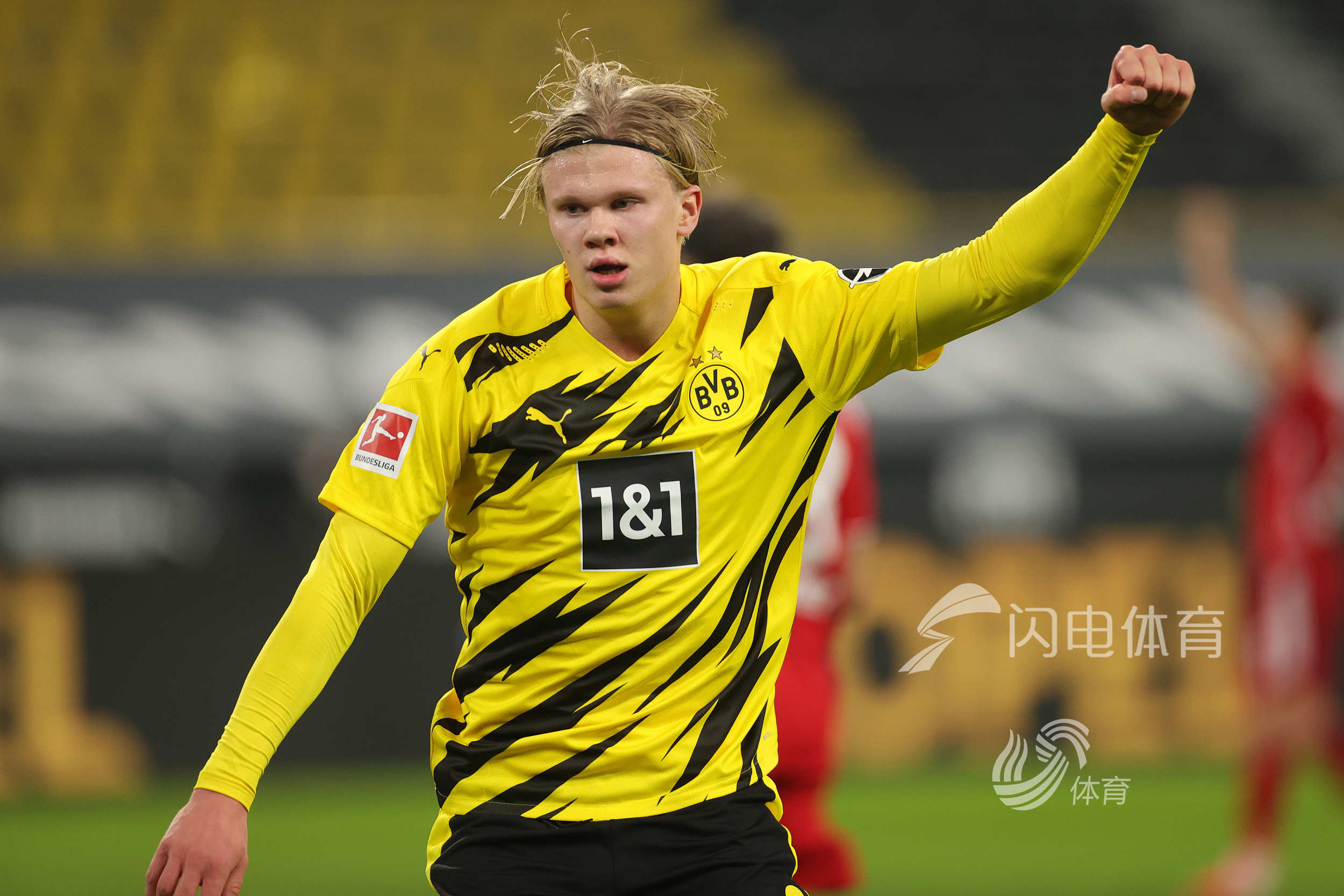 NBA：勇士击败森林狼 库里三分火力全开（NBA：勇士击退森林狼 库里三分如雨）