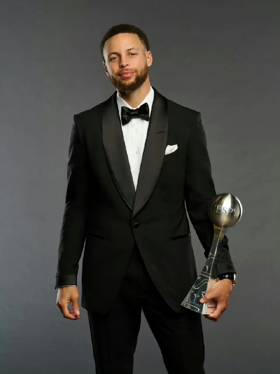 半场：云南1-0西海岸，奥斯卡助攻恩里克闪击（上半场结束：云南1比0领先西海岸，奥斯卡助攻恩里克先拔头筹）