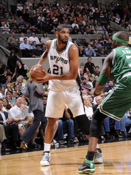 佩杜拉：因西涅拒绝了多份报价，坚持与萨里在拉齐奥重聚（佩杜拉：因西涅拒多家报价，执意在拉齐奥与萨里再聚首）