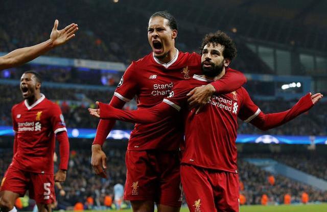 东契奇本赛季得分40+场次5场，得分低于30的场次仅4场（东契奇本季40+得分达5场，低于30分仅4场）