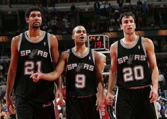 孔帕尼：我们已赢了15场但这还不够；很期待对阵大巴黎的比赛（孔帕尼：15场胜利仍嫌不够，盼与大巴黎一战）