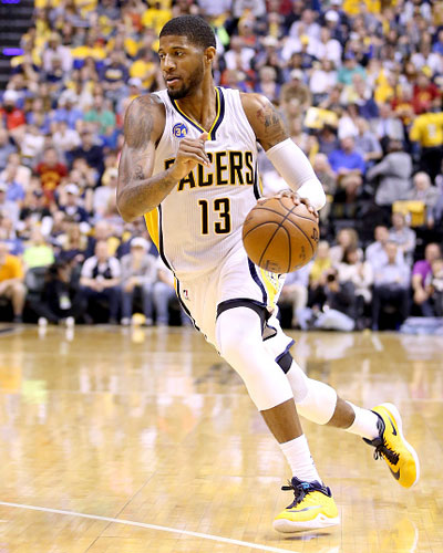 巴乔飞机上偶遇辛纳：很高兴见到你，现象级人物（巴乔机上邂逅辛纳：直言很高兴见到你，称其为现象级人物）