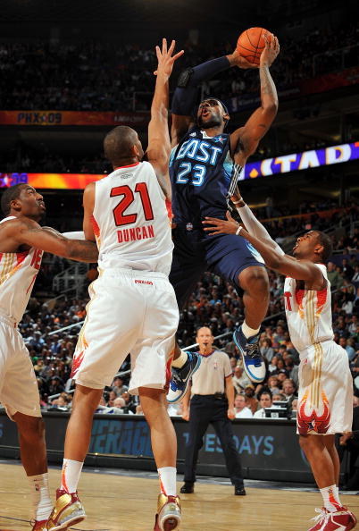 梅西将被颁发常规赛MVP！他已有季后赛MVP！还将开启梅西杯！（梅西将加冕常规赛MVP！季后赛MVP已在手，还将启动梅西杯）